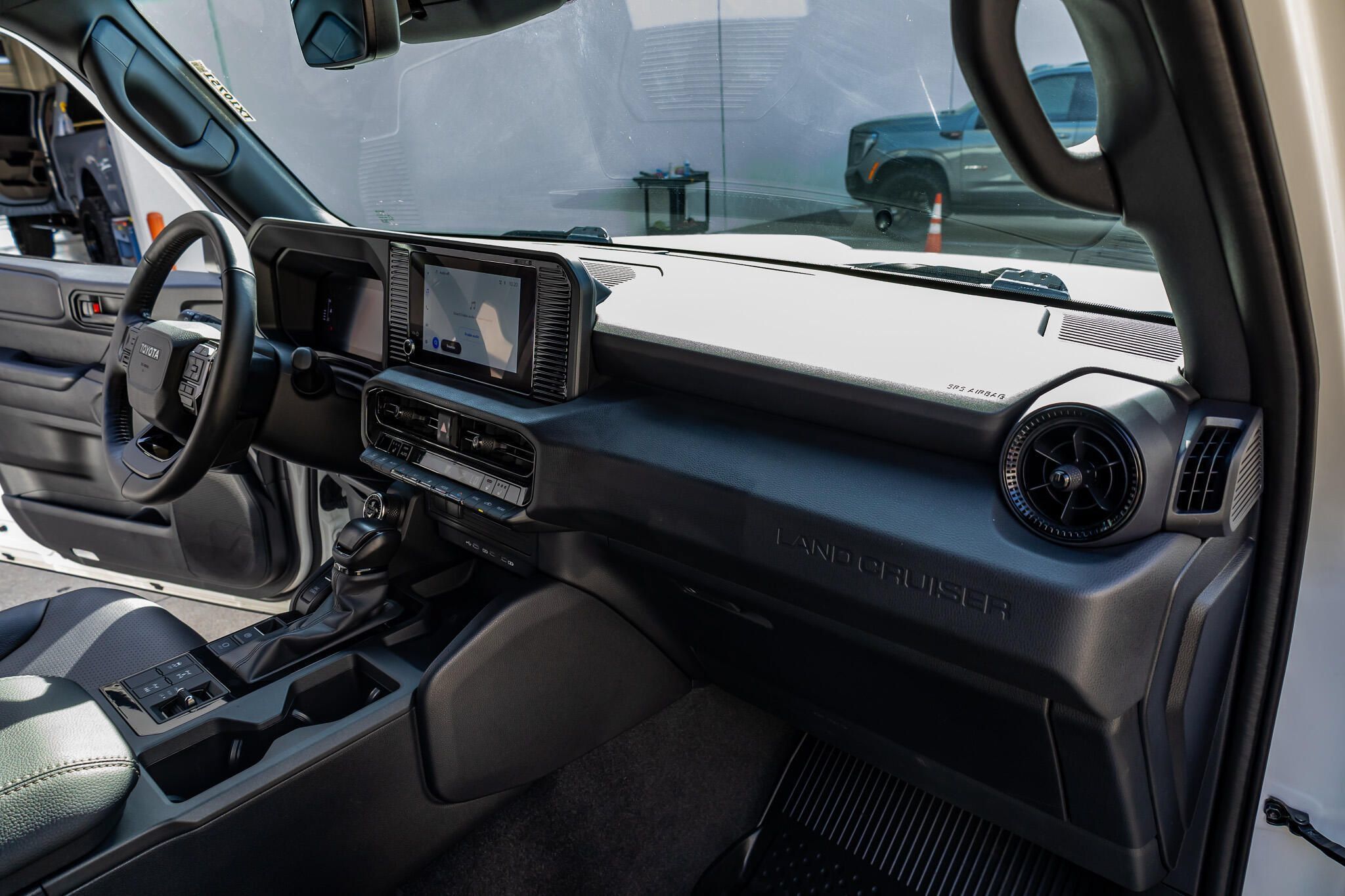 Used 2025 Toyota Land Cruiser 1958 AWD/4WD image 17