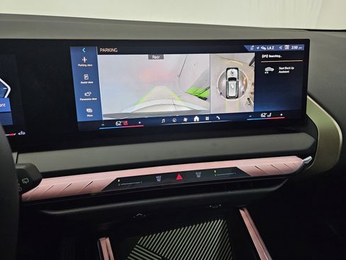 Used 2025 BMW X3 xDrive30i image 31