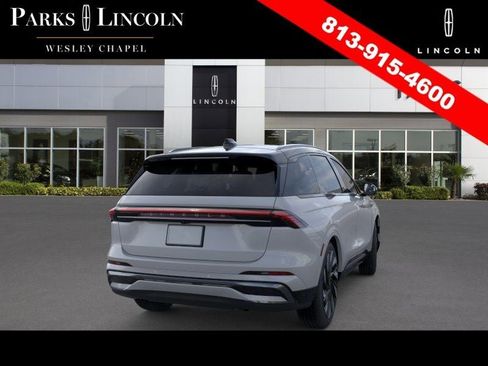 New 2026 Lincoln Nautilus Reserve w/ Jet Appearance Package AWD/4WD image 8