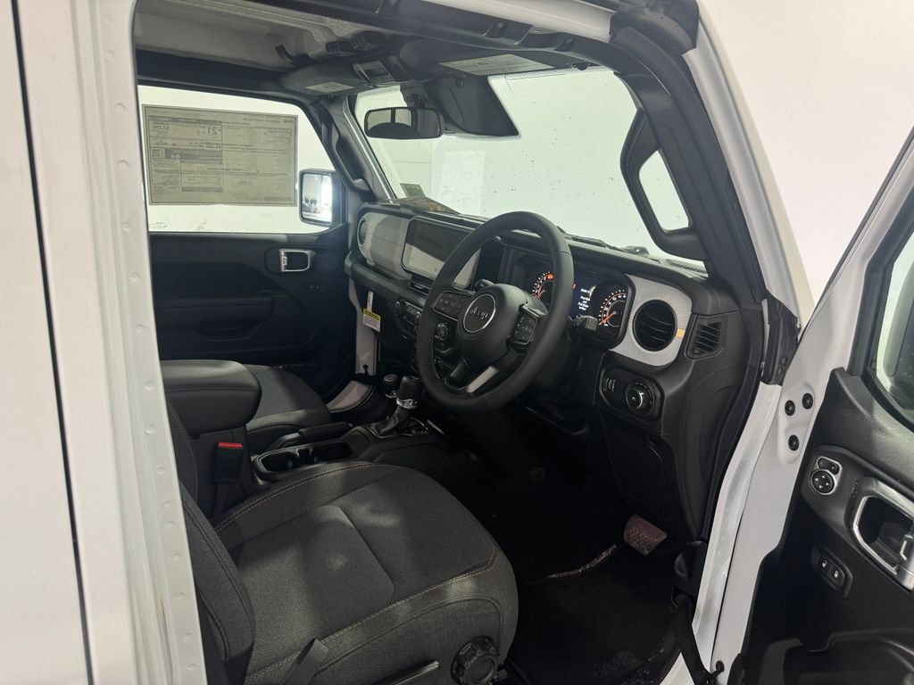 New 2026 Jeep Wrangler Unlimited Sport w/ Convenience Group AWD/4WD image 19