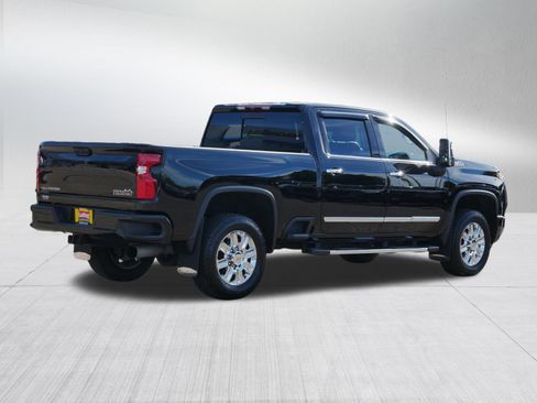 Used 2024 Chevrolet Silverado 3500 High Country w/ Z71 Off-Road Package AWD/4WD image 7