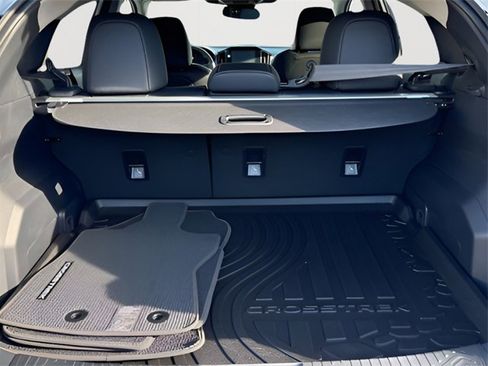 New 2026 Subaru Crosstrek 2.5i Limited w/ Crosstrek Mirror Package image 11