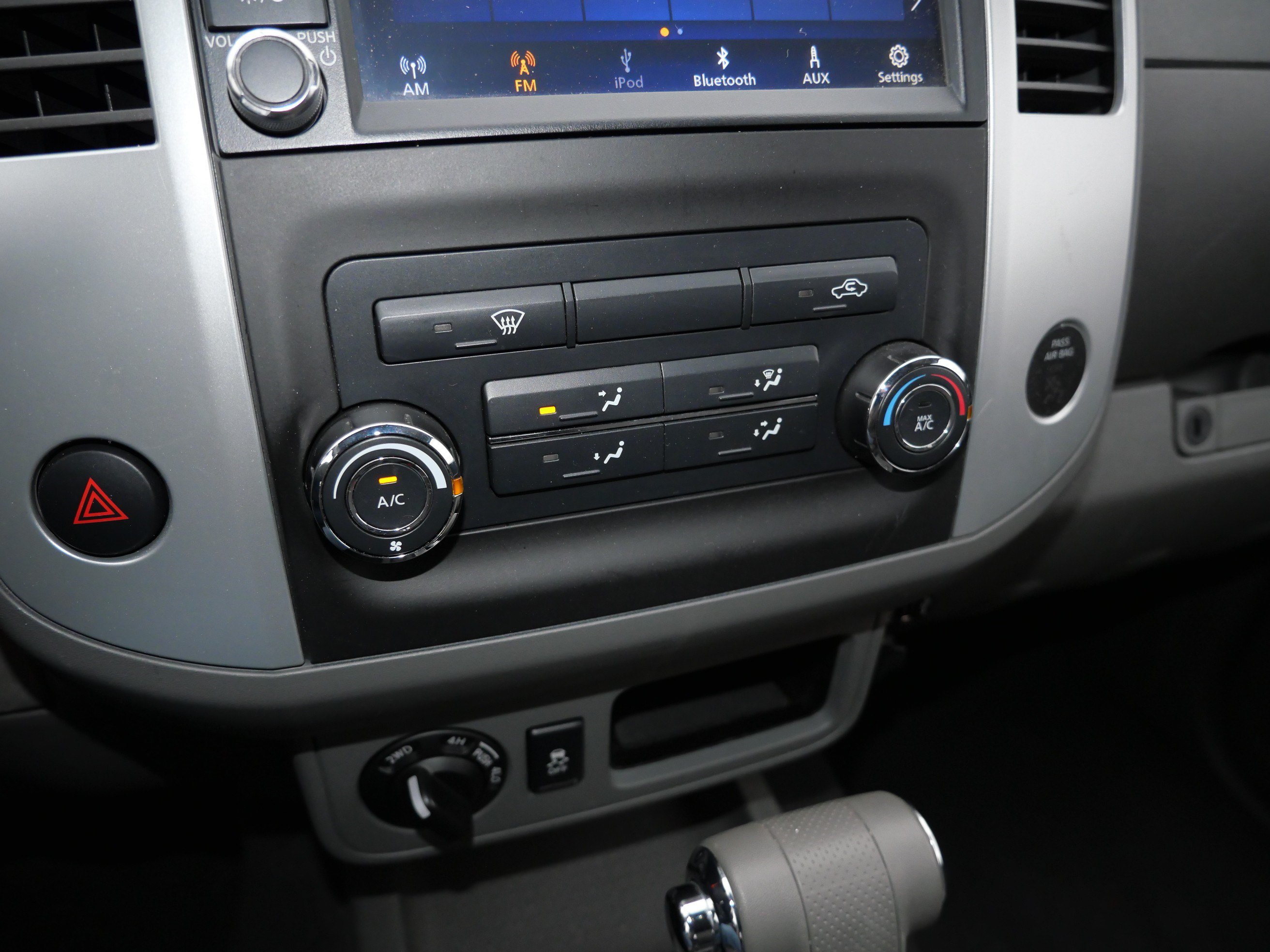 Used 2019 Nissan Frontier SV AWD/4WD image 23
