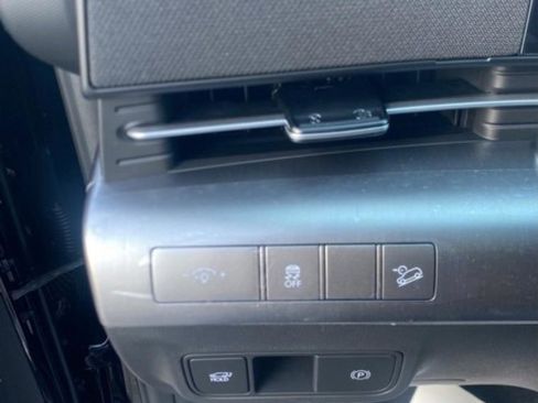 New 2026 Hyundai Kona Limited AWD/4WD image 16
