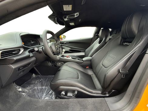 New 2025 Lotus Emira image 9