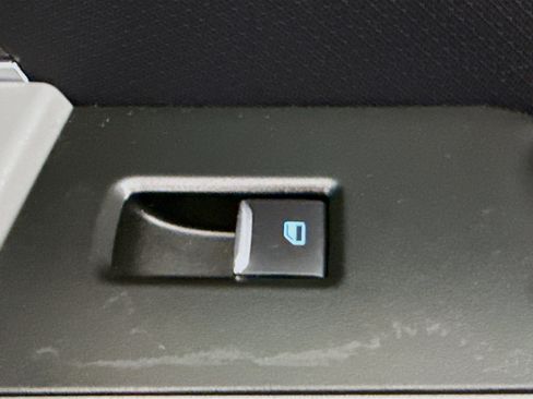 Used 2024 Ford F150 XLT w/ Tow/Haul Package image 35