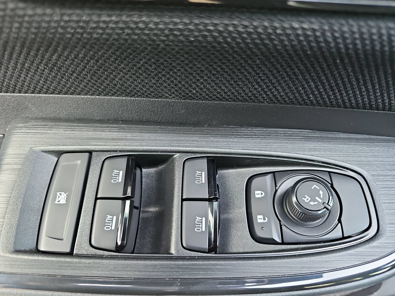 New 2026 Subaru Outback Limited AWD/4WD image 29