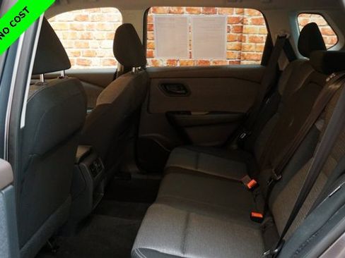 Certified 2022 Nissan Rogue S image 31