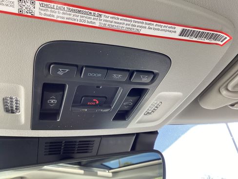 New 2026 Toyota Camry XLE FWD image 32