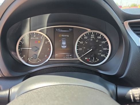 Used 2016 Nissan Sentra SV FWD image 15
