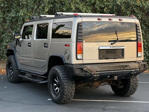 Used 2003 HUMMER H2 w/ Preferred Equipment Group image 5