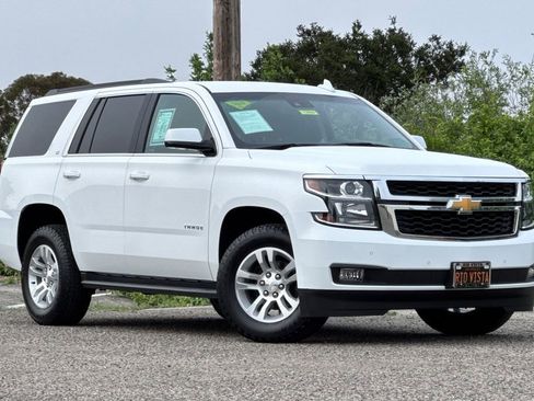Used 2020 Chevrolet Tahoe LT w/ Luxury Package AWD/4WD image 2