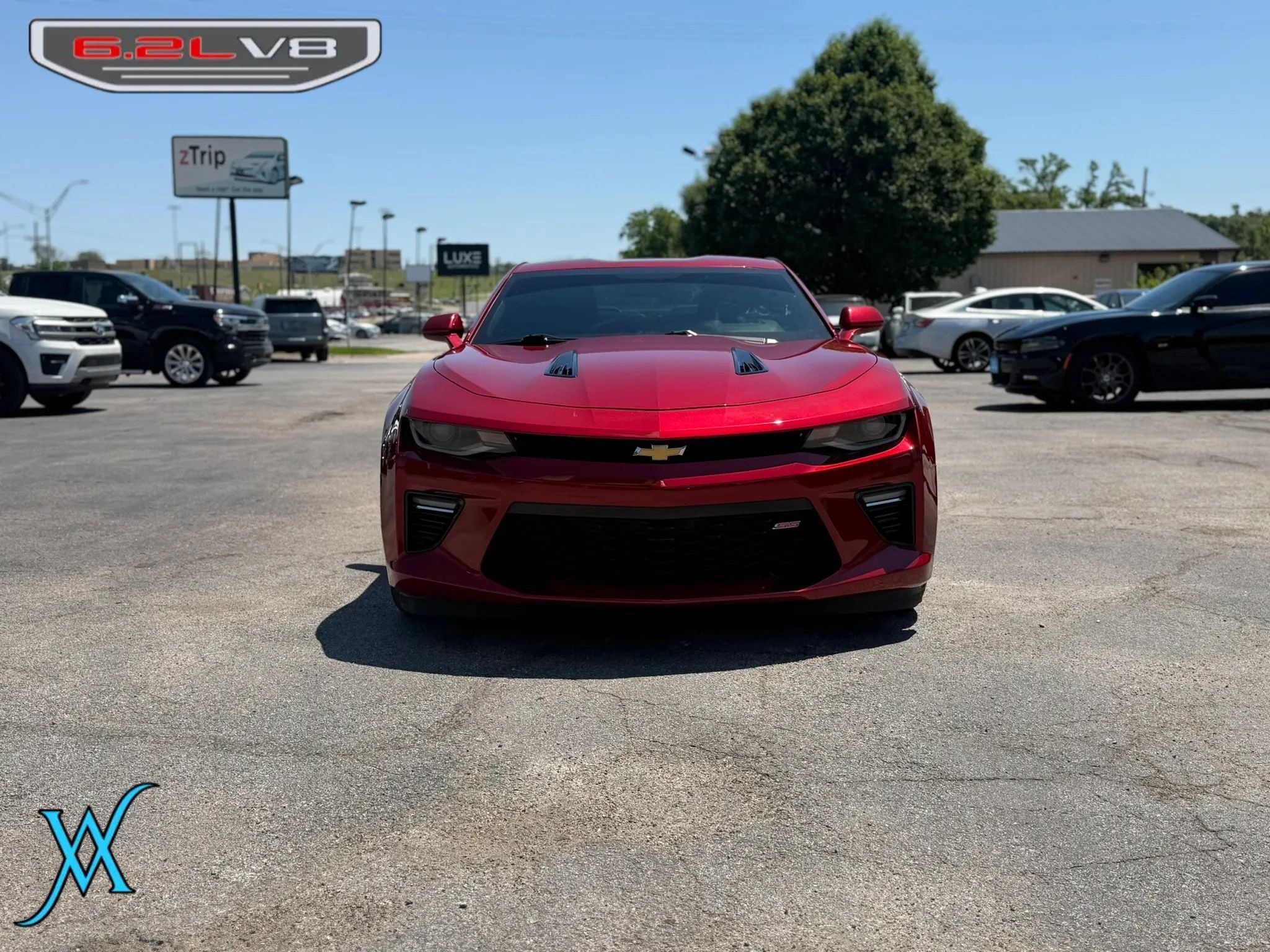 Used 2018 Chevrolet Camaro SS RWD image 2