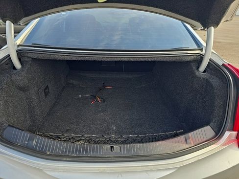 Used 2017 Cadillac XTS Luxury image 7