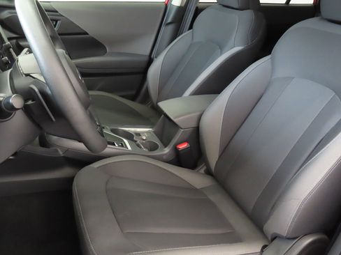 Used 2025 Subaru Crosstrek 2.0i Premium w/ Crosstrek Mirror Package AWD/4WD image 13