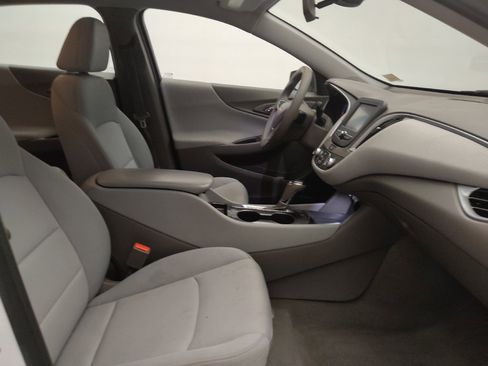 Used 2018 Chevrolet Malibu LS FWD image 21
