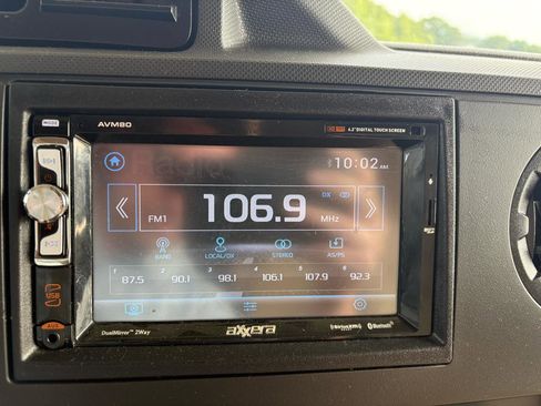 Used 2018 Ford E-450 and Econoline 450 Super Duty w/ Motorhome Prep Package image 38