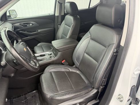 Used 2020 Chevrolet Traverse Premier AWD/4WD image 22