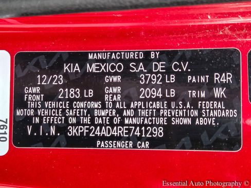 Used 2024 Kia Forte LXS w/ LXS Technology Package image 35