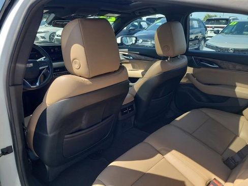 Used 2025 Cadillac CT5 Premium Luxury RWD image 14
