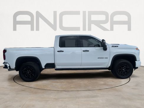 Used 2024 Chevrolet Silverado 2500 LTZ w/ LTZ Plus Package AWD/4WD image 9