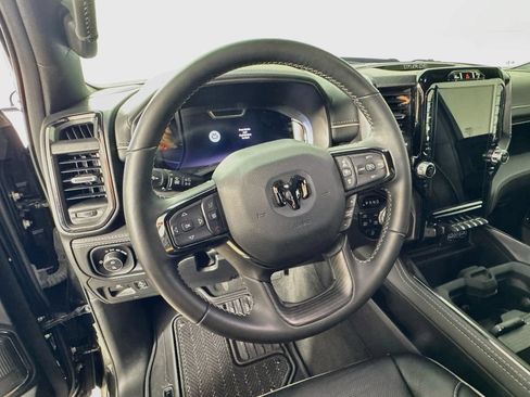 Used 2024 RAM 1500 Limited AWD/4WD image 11