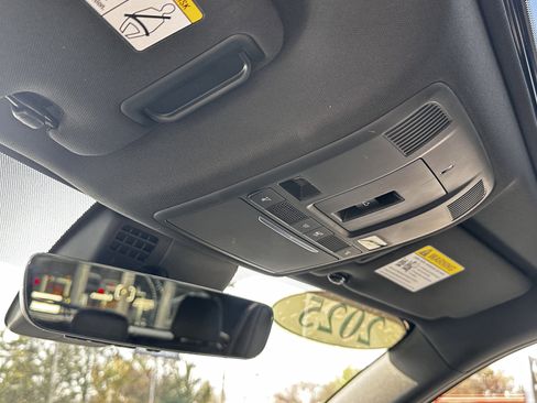 Certified 2025 MAZDA CX-5 Signature image 29