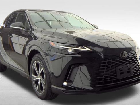 Used 2023 Lexus RX 350 Premium w/ Accessory Package AWD/4WD image 4