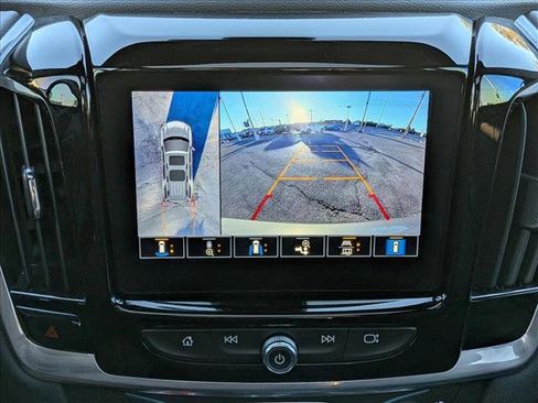 Certified 2023 Chevrolet Traverse Premier w/ Redline Edition image 13