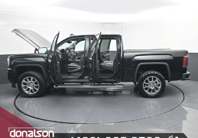Used 2018 GMC Sierra 1500 Denali AWD/4WD image 23