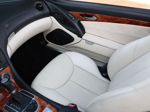 Used 2007 Mercedes-Benz SL 550 2DR COUPE w/ Premium Pkg I image 24