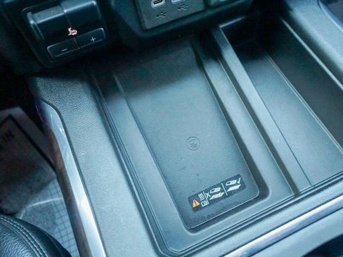 Used 2020 GMC Sierra 3500 Denali w/ Denali Ultimate Package image 31