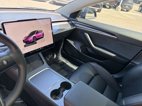 Used 2022 Tesla Model 3 Long Range AWD/4WD image 14