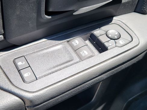 New 2025 RAM 3500 Tradesman image 19