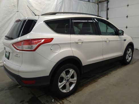 Used 2014 Ford Escape SE w/ Equipment Group 201A image 10