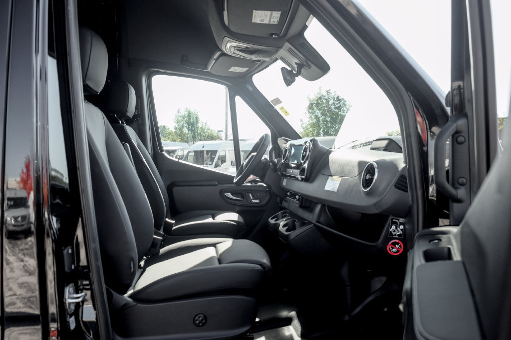 New 2027 Mercedes-Benz Sprinter 3500 image 21