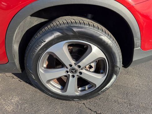 Used 2018 Mercedes-Benz GLC 300 GLC 300 4MATIC Sport Utility 4 image 47