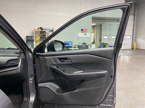 Certified 2024 Nissan Rogue S AWD/4WD image 28