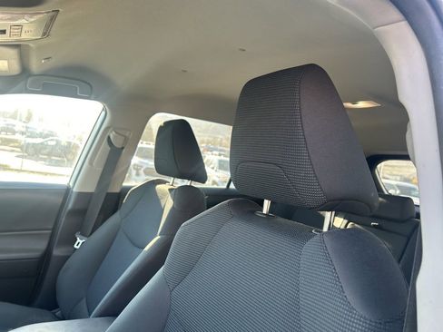 Used 2023 Toyota RAV4 LE image 17