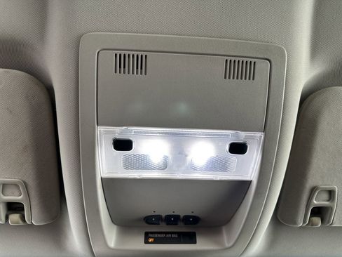 Used 2010 Chevrolet Silverado 1500 LT w/ Texas Edition image 26