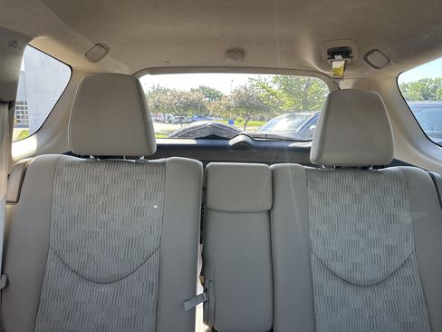 Used 2012 Toyota RAV4 4WD V6 w/ Tow Prep Pkg image 30