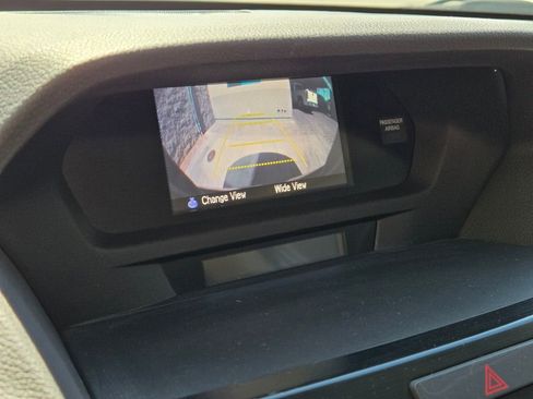 Used 2013 Acura ILX w/ Premium Package FWD image 10