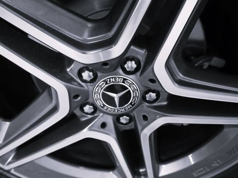 Used 2025 Mercedes-Benz GLE 450 4MATIC Coupe image 8
