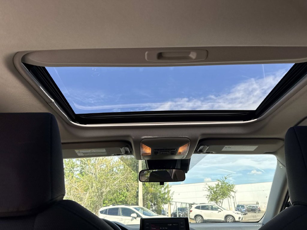 Used 2019 Toyota RAV4 XLE w/ Convenience Package AWD/4WD image 21