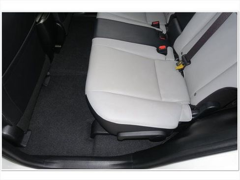 Certified 2016 Toyota RAV4 Limited image 29