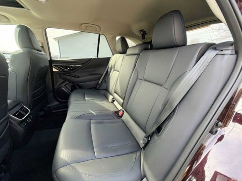 Used 2023 Subaru Outback Limited image 17