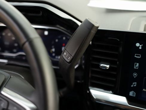 Used 2023 Chevrolet Silverado 1500 LT w/ Protection Package image 20