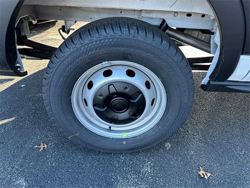 New 2026 Ford Transit 250 Low Roof image 14