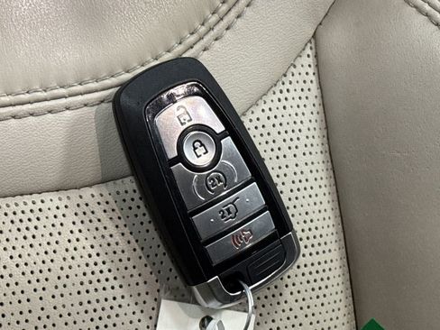 Used 2023 Ford Explorer Platinum w/ Class IV Trailer Tow Package image 27