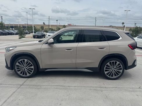 New 2026 BMW X1 xDrive28i w/ Convenience Package AWD/4WD image 3
